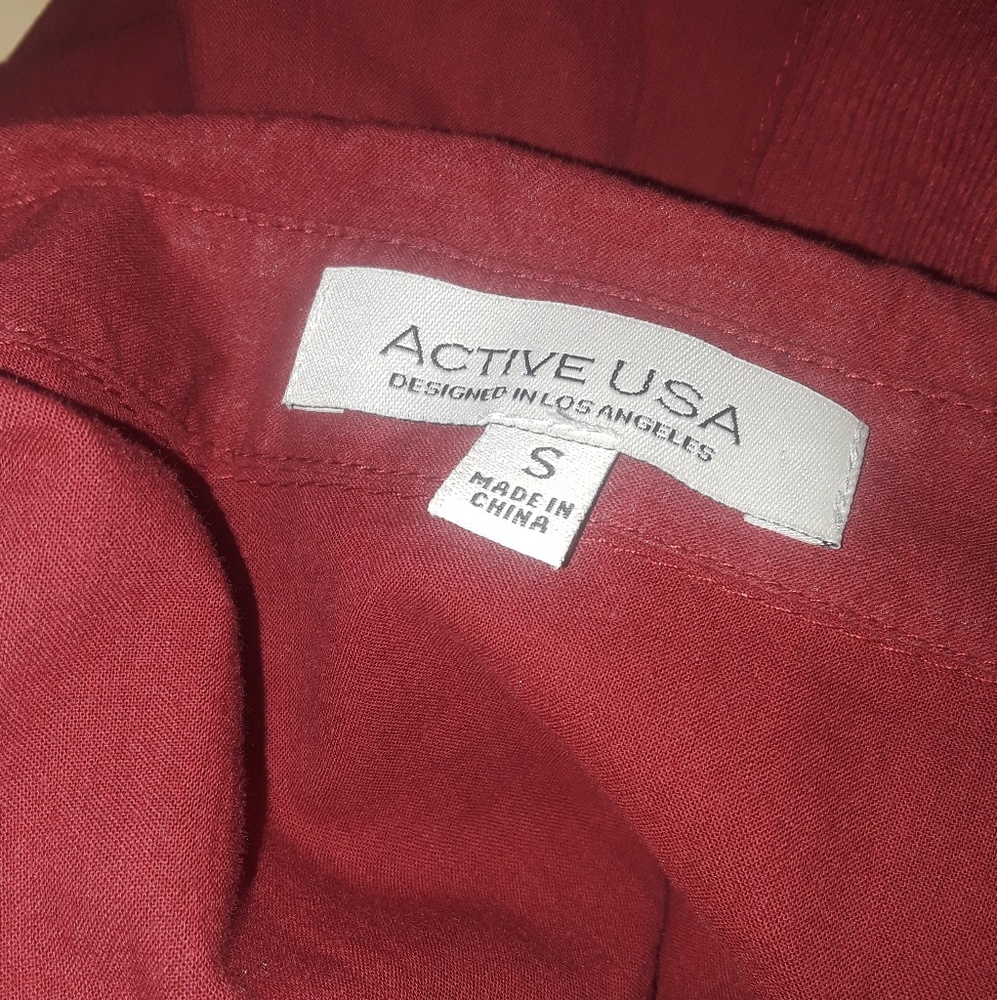 Red button up - Picture 3 of 3